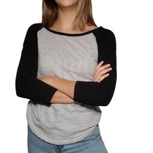 American Eagle Striped Baseball Tee Shirt M